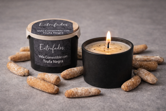 Vela comestible de mantequilla con trufa negra (Tuber melanosporum)
